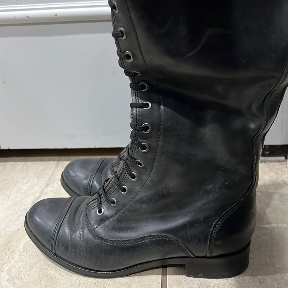 Cole Hanan Nike air boots